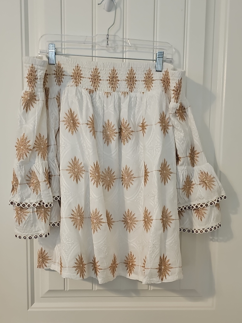 NWOT Boston Proper White Off-Shoulder Blouse with Gold Shimmer Star Embroidery